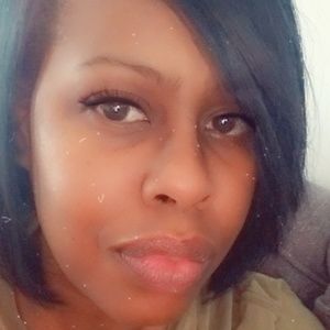 Meet your Posher, Latrina